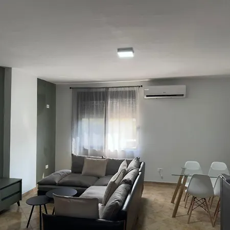 Апартаменты Tirent Apartment-one Bedroom *